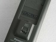 Panasonic VW-AS1E Video AC Adaptor Video Akku Lade- und Entladegerät; gebraucht - Berlin