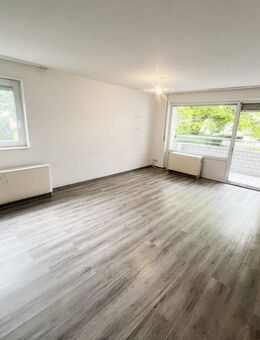 Helle, modernisierte 2-Zimmer-Wohnung mit Südbalkon & Garage in Bad Dürrheim - Bad Dürrheim