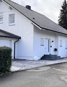 Letzte Chance ! Modernes möbliertes EFH mit Garten - Eutingen (Gäu)