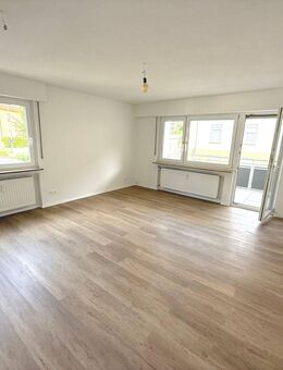 Helle, sanierte 3-Zimmer-Wohnung in zentrumsnaher Lage von Esslingen zu verkaufen - Esslingen (Neckar)