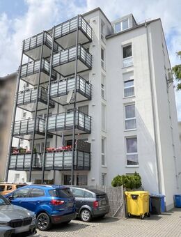 Neuwertige, langfristig vermietete 3-Zimmer-Wohnung mit Balkon und Stellplatz Nähe Billinganlage - Fürth