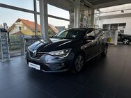 Renault Megane, Grandtour E-TECH Plug-in 160 INTENS, Jahr 2021 - Radeberg