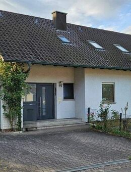 Wo Erinnerungen entstehen - Großzügiges Zweifamilienhaus mit Seele - Hohentengen