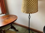 Retro Stehlampe Vintage Gußeisenfuß geflochtener Schirm Sisal - Malente