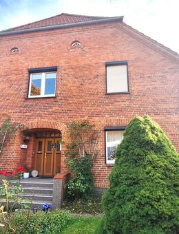 ländliches Anwesen (Resthof) in Mecklenburg - 19288 Göhlen - Göhlen