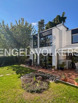 Architektenhaus am Laubenheimer Hang mit Garten, toller Aussicht und Einliegerwohnung - Mainz