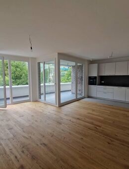 Großzügiger Neubau mit umlaufender Terrasse in Barmbek - Hamburg