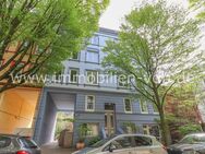 Seltene Gelegenheit in HH-Winterhude: Altbau mit 21 Wohneinheiten in gefragter ruhiger Lage. Haupthaus mit Innenhof. Abgeschlossenheitsbescheinigung. - Hamburg