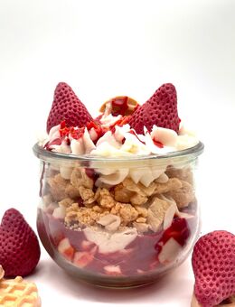 Dessertkerze „Strawberry Waffle“ large ❤️21,99€❤️ - Weimar