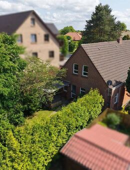 SOLIDE DOPPELHAUSHÄLFTE IM HERZEN VON HAGE - MIT GARTEN UND CARPORT. - Hage