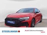 Audi RS3, Limousine TFSI quattro 280KM H, Jahr 2024 - Detmold