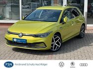 VW Golf, 1.5 VIII eTSI Style IQ-Light S, Jahr 2020 - Teterow