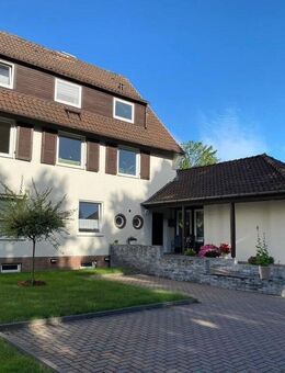 Gemütliches Zimmer in Senioren WG - Bremerhaven