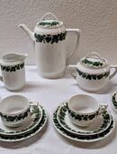 Antiquität Kaffeeservice 4 Gedecke Weinlaub Weinkranz Teichert Werke Meissen Porzellan in 56743
