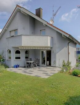 SCHÖNES EINFAMILIENHAUS MIT TRAUMHAFTEM GARTEN + SONNENTERRASSE UND DOPPELGARAGE - Untergruppenbach