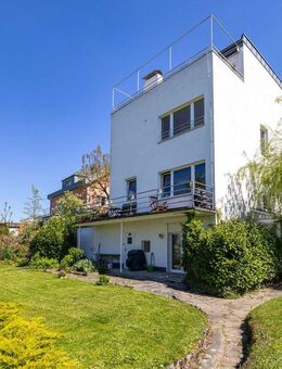 Maisonette Wohnung im Bauhaus mit Blick über Würzburg - Wohnen in Bestlage des Frauenlands - Würzburg