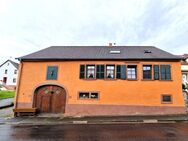 Freistehendes Bauernhaus / mit kleinem Garten / Garage Mandelbachtal OT - Mandelbachtal