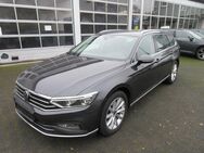 VW Passat Variant Elegance - Bergkamen