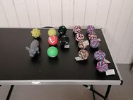 Verschiedene Hundespielzeug - Stein AG