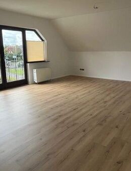 Geräumiges Wohnhaus für 1-2 Familien in Lippstadt-Bökenförde - Lippstadt