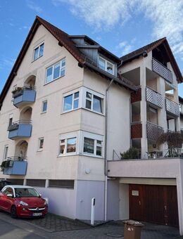 Frisch renovierte 3-Zimmer-Wohnung mit zwei Balkonen im Zentrum von Oeffingen - Fellbach