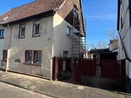 Teilsanierte DHH*Option für Anbau*Ideal für Handwerker* Traumgrundstück in Altstadt-Mühlheim*Provisionsfrei* - Mühlheim (Main)