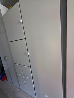 Schrank ikea - Berlin