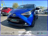 Toyota Aygo, 1.0 x-final Musikstreaming Spurhalteass, Jahr 2021 - Bad Driburg