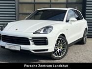 Porsche Cayenne, E-Hybrid Platinum Edition | |, Jahr 2022 - Ergolding