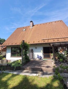 *** DAS BESONDERE WOHNHAUS *** * Freistehendes ATELIERHAUS, tolles Grundstück, Garage * - Schwabach