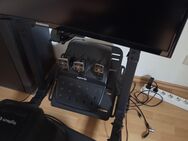 Racing Seat mit Monitor,Pedale und Lenkrad - Nidda