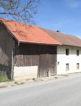 "Bauernhaus" m. Scheune u. Bachlauf - nur ca. 2 km z. Autobahn A3/Ausfahrt Passau-Nord - Tiefenbach (Landkreis Passau)