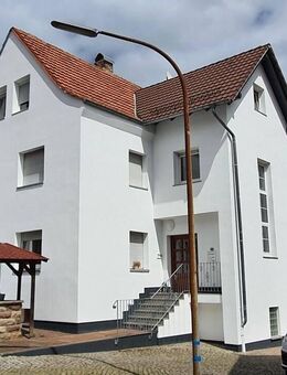 Heringen-OT, 4 ZKB im 1. OG +Südbalkon - Heringen (Werra)
