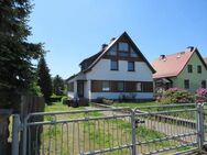 Idyllisches Massivhaus mit weitläufigem Garten - Friedrichroda