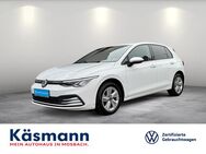 VW Golf, 1.5 VIII Life eTSI, Jahr 2021 - Mosbach