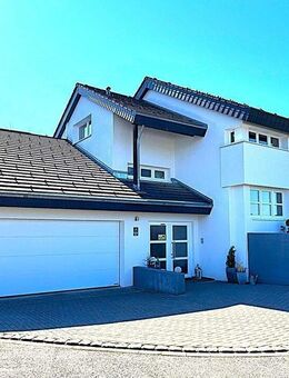 Exklusives Architektenhaus mit Panoramablick - Schopfheim