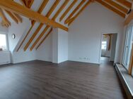 Wunderschöne 2,5-Zimmer Dachgeschosswohnung - Bayreuth