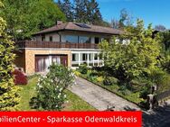 Ruhig, sonnig und am Waldrand gelegen. Großes Einfamilienhaus mit Doppelgarage - Höchst (Odenwald)