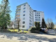 Gepflegte 2-Zimmer Wohnung mit Einbauküche und TG-Stellplatz! Traumweitblick vom Balkon inklusive! - Rosenheim