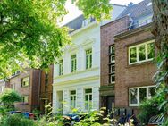 Wohnen auf Zeit in lichtdurchfluteter Altbauvilla mit Garten in Krefeld-Bockum! - Krefeld