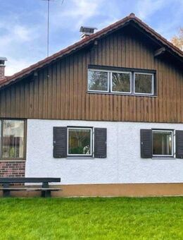 GEMÜTLICHES EINFAMILIENHAUS mit WINTERGARTEN + GARAGE! SEHR RUHIGE - NATURNHAHE WOHNLAGE mit TRAUMHAFTEN BLICK! Win... - Windach