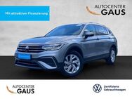 VW Tiguan, 2.0 TDI Allspace Life, Jahr 2023 - Bielefeld