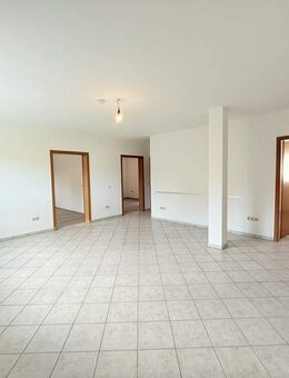 Modernes leben mit Weitblick- 3 ZKB, Stellplatz inkl.! Jetzt zugreifen bevor es ein anderer macht! - Limburgerhof