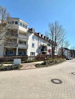 Stylisches 2 Raum Apartment im 1.OG mit Balkon sowie PKW-Stellplatz zum Kauf - Weimar