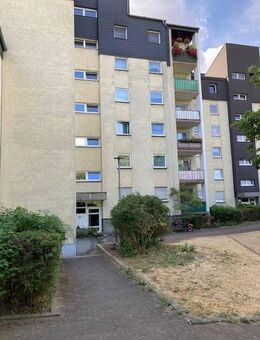 Modernisierte 2 Zimmer-Wohnung in Friedrichsdorf Schäferborn - Friedrichsdorf