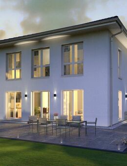 Fa­mi­li­en­freund­li­che Stadtvilla mit gigantischem Platzangebot - Mitterteich Zentrum