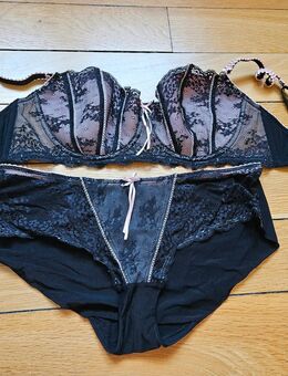 Wunderschönes Unterwäsche Set von Elle MACPHERSON - Saarbrücken