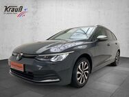 VW Golf Variant, 1.0 TSI VIII Life Active, Jahr 2023 - Gornau (Erzgebirge)