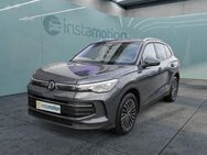 VW Tiguan, 1.5 eTSI Life, Jahr 2024 - München