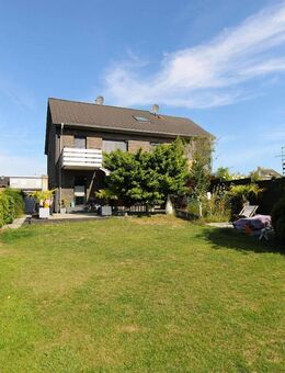 Zweifamilien-Doppelhaus, saniert, modernisiert und mit großem Gartenparadies - Oberhausen